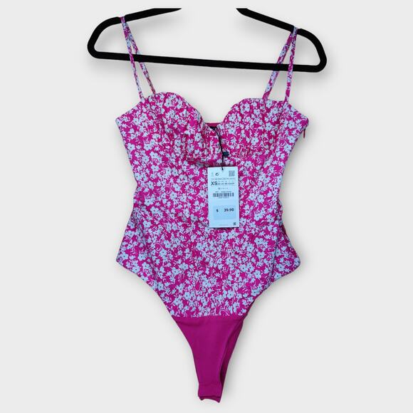 NEW With TAGS - Womens ZARA Pink White Flowered Spaghetti Strap BodySuit Size XS - Picture 1 of 4